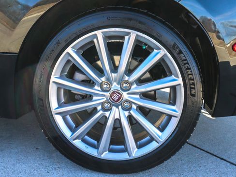 Used 2017 FIAT 124 Spider Lusso image 22