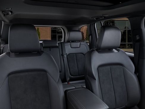 New 2026 Jeep Grand Cherokee Laredo image 26