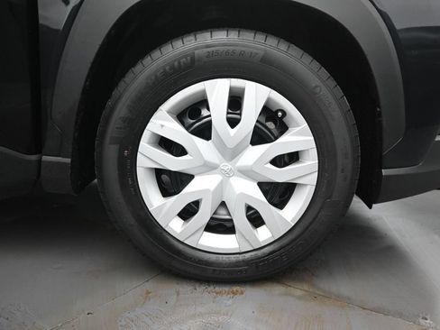 Used 2024 Toyota Corolla Cross L AWD/4WD image 31