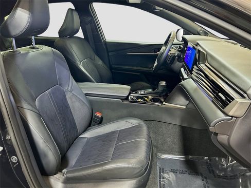 Used 2025 Toyota Camry XSE w/ Premium Package image 26