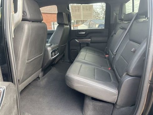 Used 2022 Chevrolet Silverado 2500 LTZ w/ LTZ Plus Package image 19