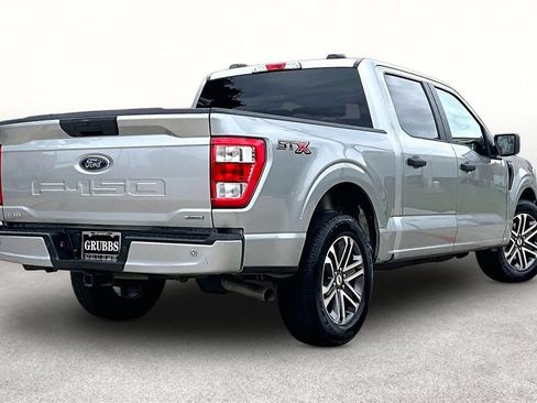 Used 2022 Ford F150 XL w/ STX Appearance Package RWD image 2