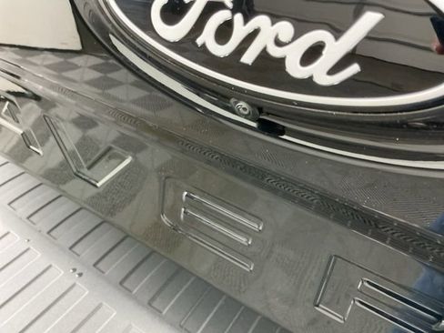 New 2025 Ford Maverick Lobo AWD/4WD image 10