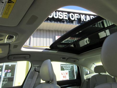 Used 2018 Volvo S90 T5 Momentum w/ Convenience Package image 23