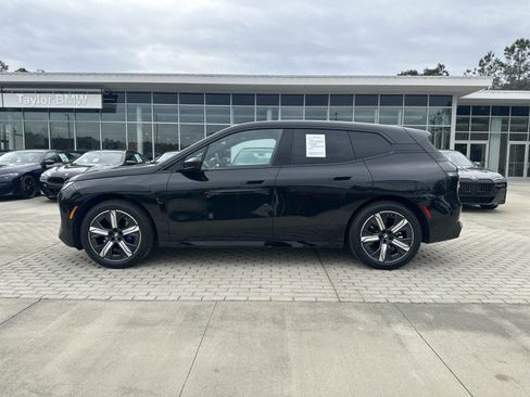 Certified 2025 BMW iX xDrive50 image 3