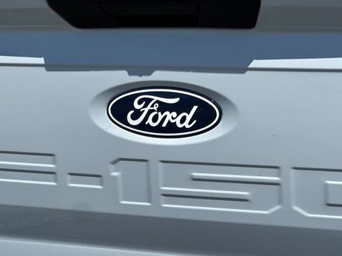 Certified 2025 Ford F150 XLT w/ Equipment Group 301A Standard RWD image 23