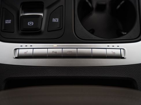 New 2026 Kia Carnival FWD image 29