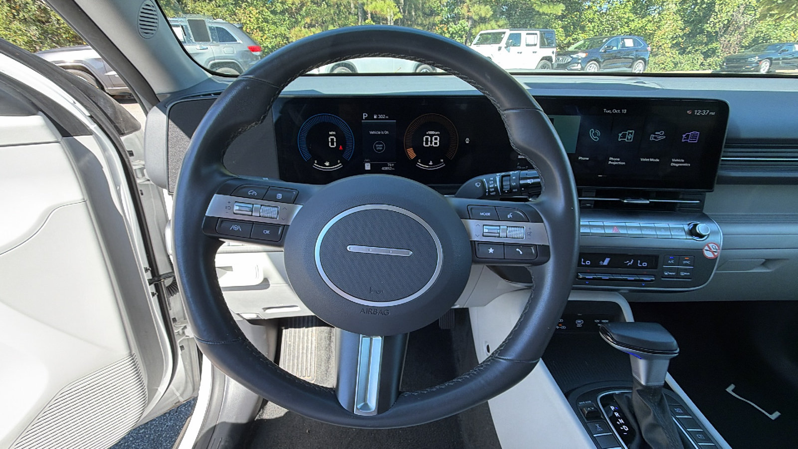 Used 2025 Hyundai Kona SEL AWD/4WD image 25