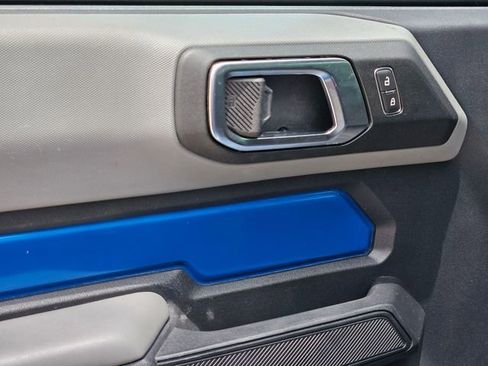 Used 2022 Ford Bronco 2-Door w/ Sasquatch Package AWD/4WD image 21