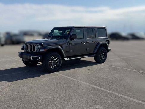 New 2026 Jeep Wrangler Sahara image 5
