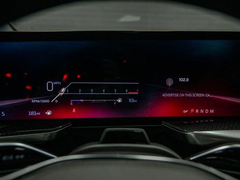 Used 2025 Cadillac Escalade V image 29