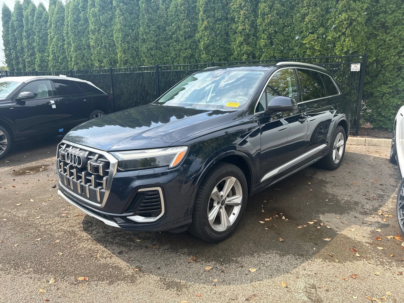 Used 2025 Audi Q7 2.0T Premium w/ Convenience Package AWD/4WD image 1