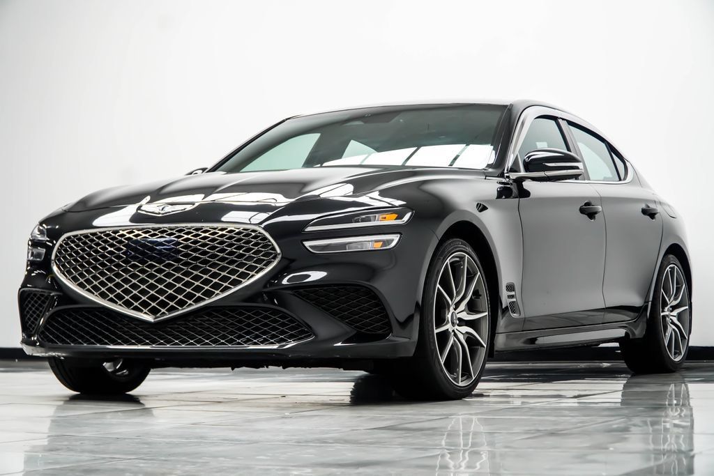 Used 2023 Genesis G70 3.3T RWD image 10
