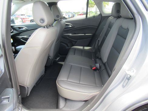 New 2026 Chevrolet Trax ACTIV w/ Driver Confidence Package FWD image 28