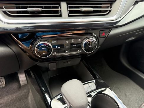 New 2026 Chevrolet Trax RS w/ Driver Confidence Package FWD image 27