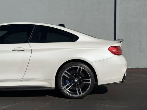 Used 2018 BMW M4 Coupe image 20