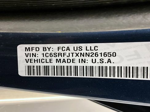 Used 2022 RAM 1500 Laramie image 25