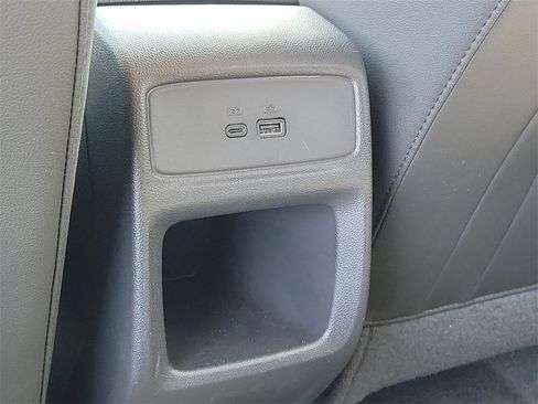 Used 2025 Chevrolet Trax LT w/ Driver Confidence Package image 26