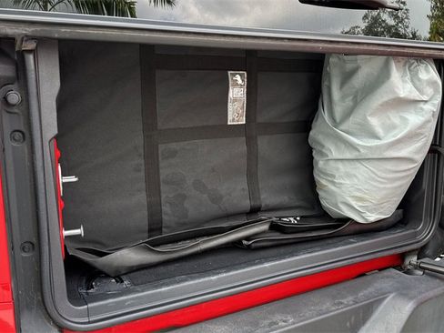 Used 2022 Ford Bronco Wildtrak image 59