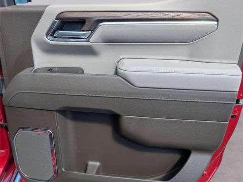 New 2026 GMC Sierra 1500 SLT w/ SLT Premium Plus Package image 23