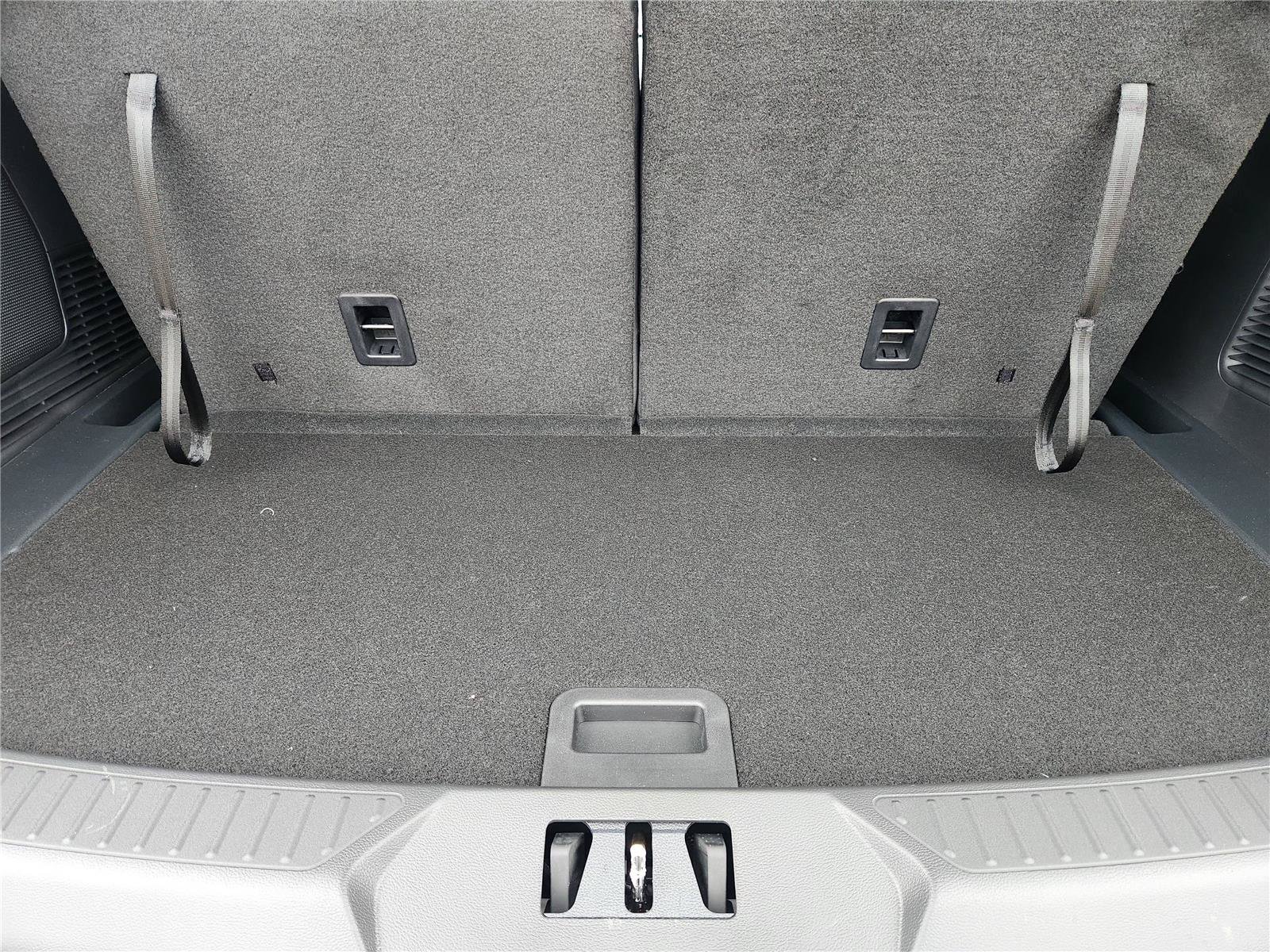 New 2026 Ford Explorer ST-Line w/ ST-Line Street Pack RWD image 23