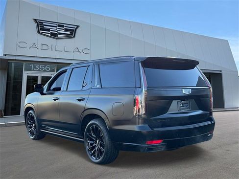 Used 2023 Cadillac Escalade Sport Platinum w/ LPO, ONYX Package image 6