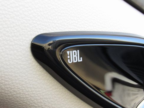 New 2026 Toyota Corolla XLE image 31