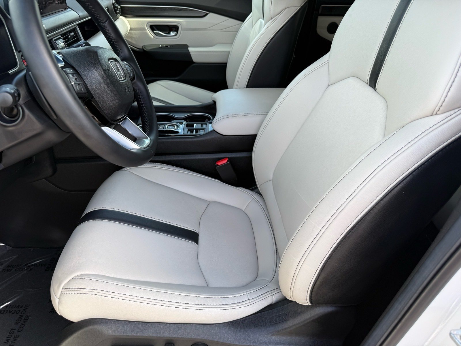 Used 2026 Honda Pilot Touring image 13