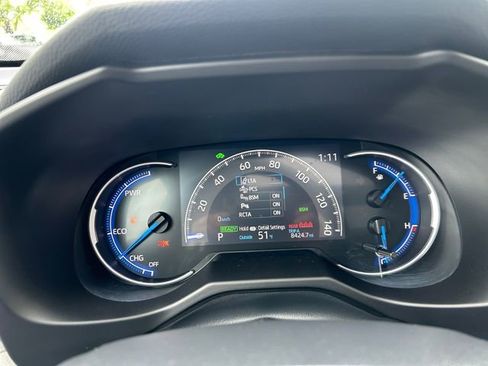 Used 2022 Toyota RAV4 Limited AWD/4WD image 14