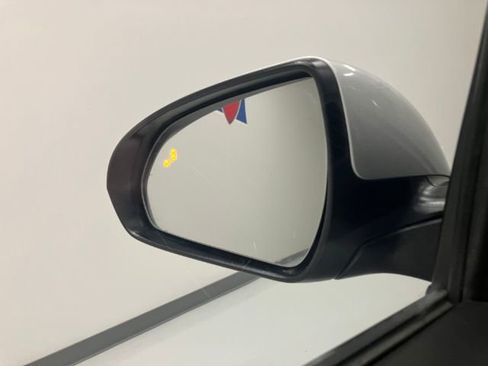 Used 2019 Hyundai Elantra GT w/ Style Package 02 FWD image 34