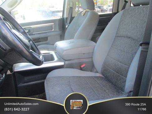 Used 2018 RAM 1500 Big Horn AWD/4WD image 6