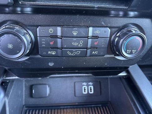 Used 2016 Ford F150 XLT w/ Equipment Group 302A Luxury image 7