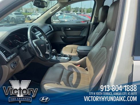 Used 2015 GMC Acadia SLT AWD/4WD image 11