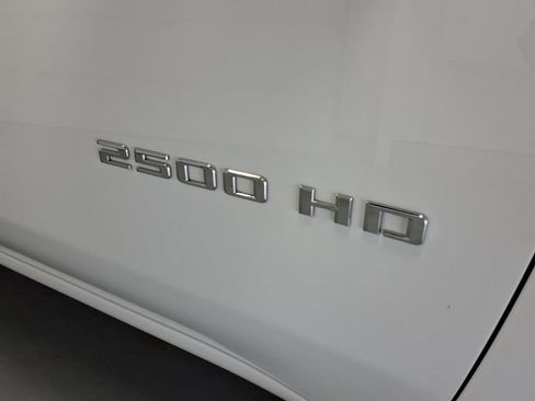 Used 2026 Chevrolet Silverado 2500 LT AWD/4WD image 10