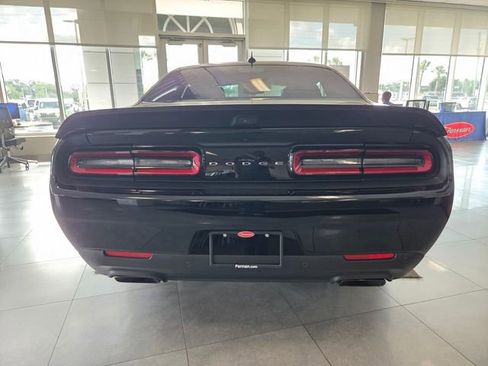 Used 2023 Dodge Challenger SRT Hellcat RWD image 5