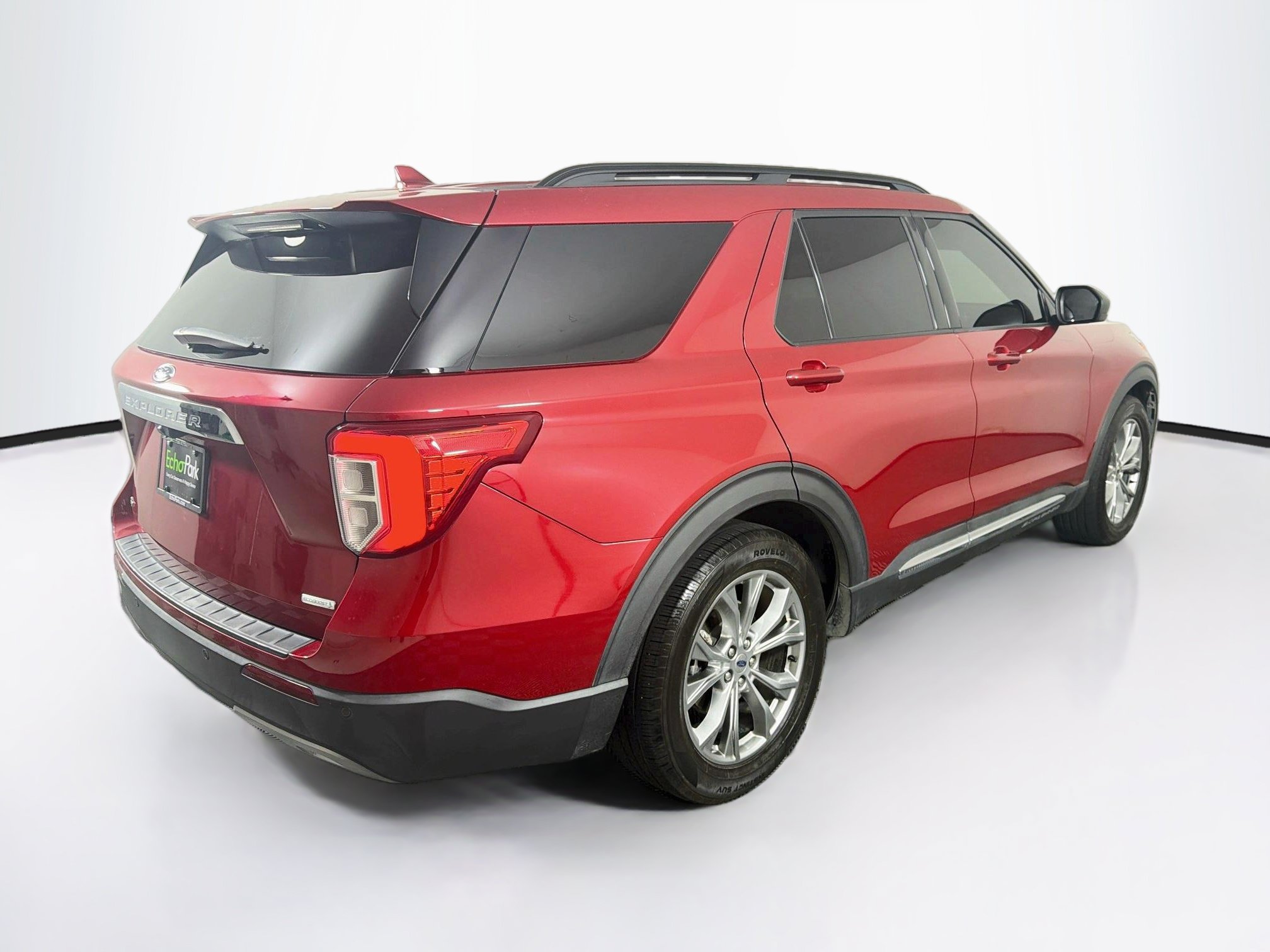 Used 2020 Ford Explorer XLT w/ Equipment Group 202A RWD image 9