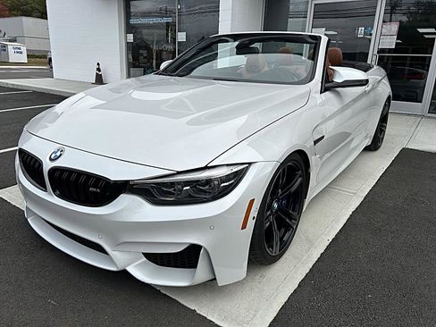 Used 2020 BMW M4 Convertible w/ Competition Package image 34