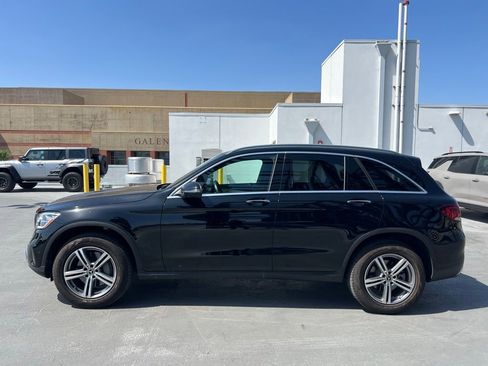 Used 2022 Mercedes-Benz GLC 300 image 8
