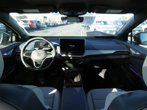 New 2025 Volkswagen ID.4 Pro S image 33
