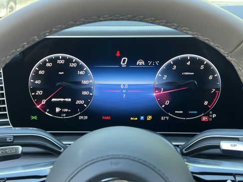 New 2026 Mercedes-Benz GLS 63 AMG 4MATIC image 22