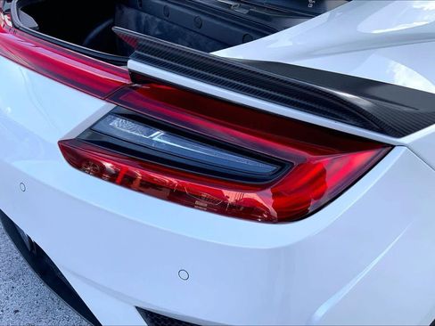 Used 2017 Acura NSX AWD/4WD image 30