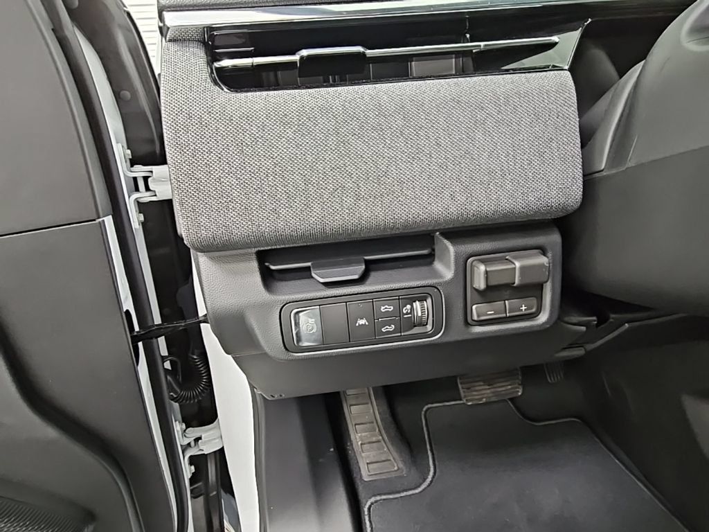 New 2026 GMC Sierra EV Elevation AWD/4WD image 26