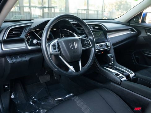 Used 2020 Honda Civic EX image 17