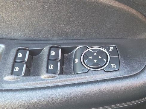 Certified 2024 Ford Edge SE w/ Black Appearance Package image 26