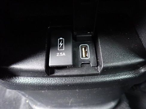 Used 2018 Honda CR-V EX image 10