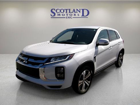 Used 2024 Mitsubishi Outlander Sport ES image 2