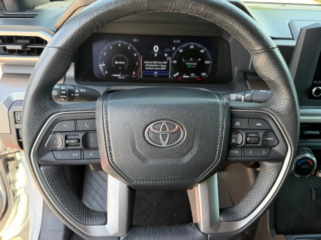 Used 2024 Toyota Tacoma TRD Sport AWD/4WD image 13