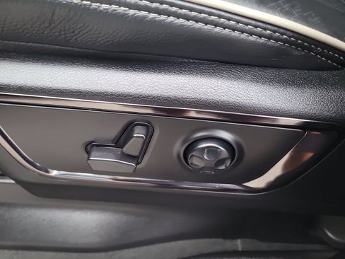 Used 2024 RAM 1500 Limited AWD/4WD image 23