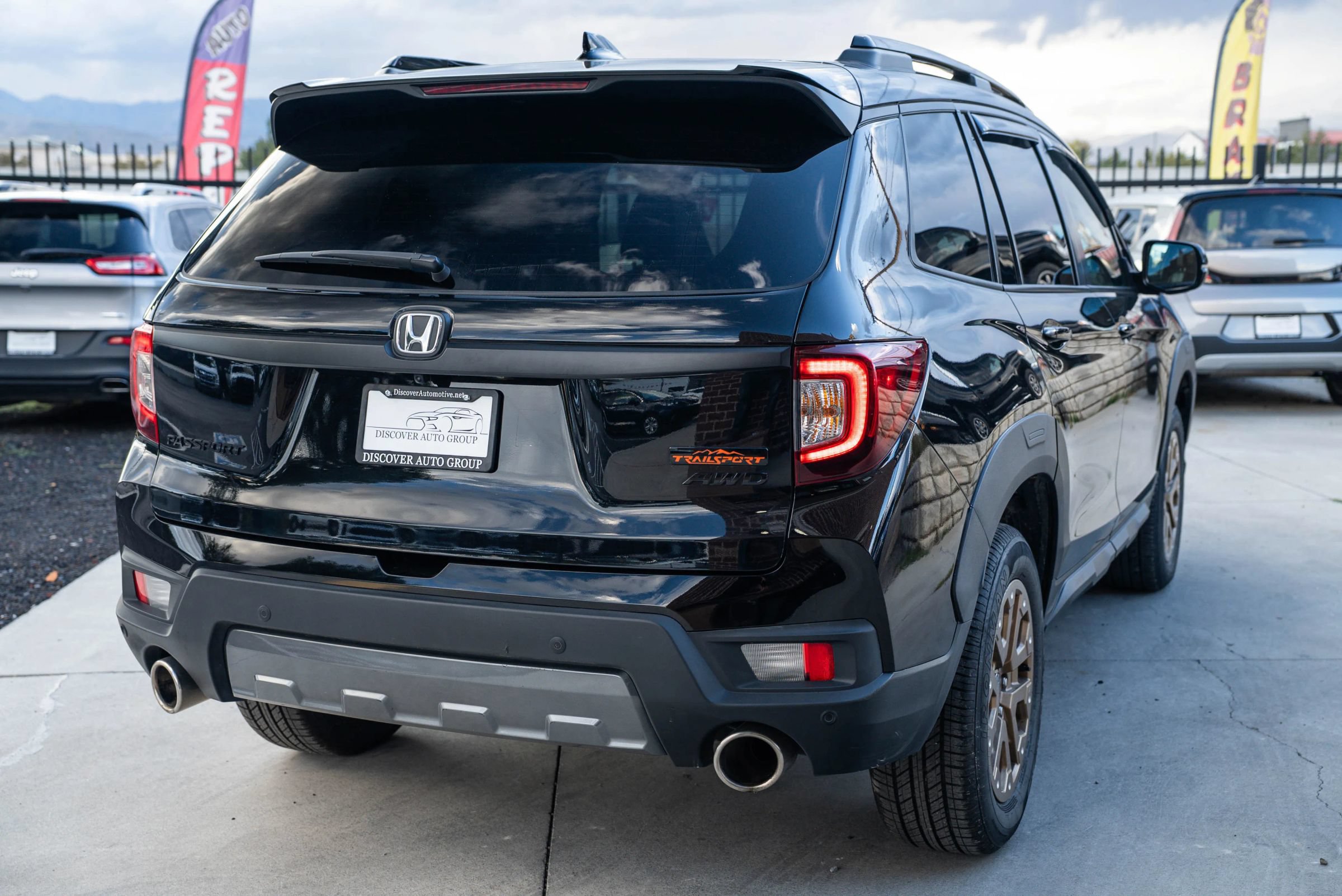 Used 2023 Honda Passport TrailSport image 10