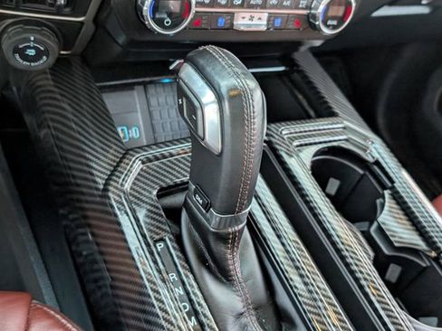 Used 2022 Ford F450 Platinum image 21